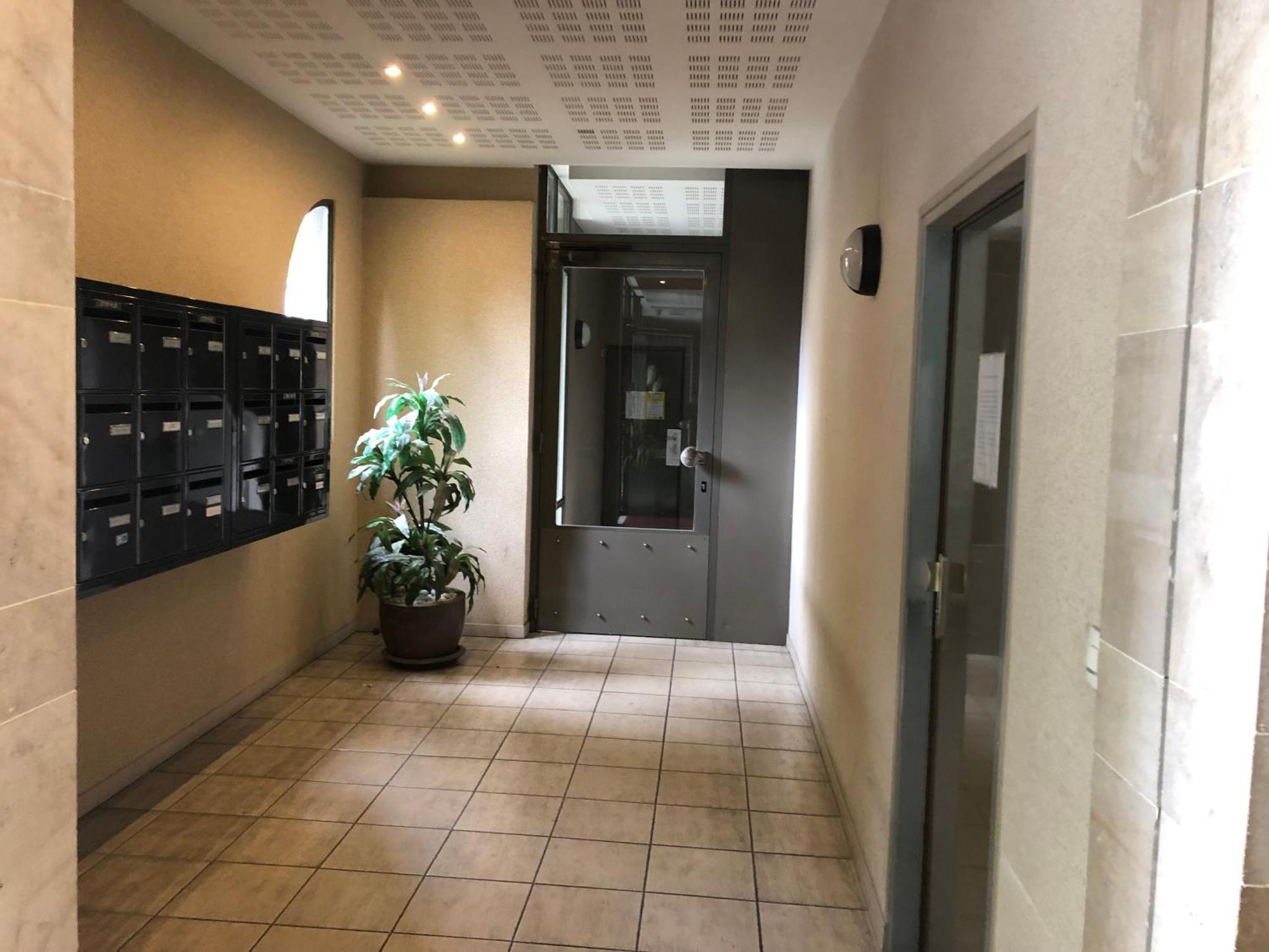 Soyeux De La Bruyere/ Grenoble*parking Gratuit * Grenoble